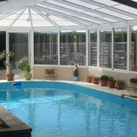 Garden Flat Apartment Saint-Pantaleon-les-Vignes